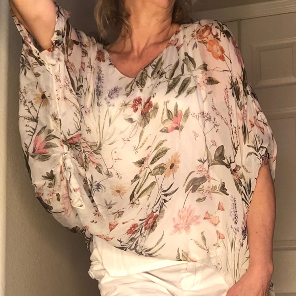 Poncho - Picture 1 of 1